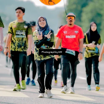 Runner Photo 6468301