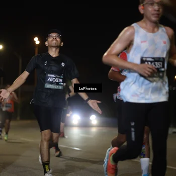 Runner Photo 6468335