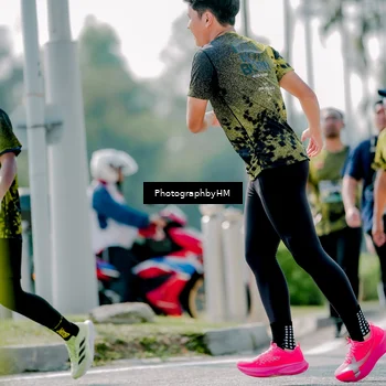 Runner Photo 6468345