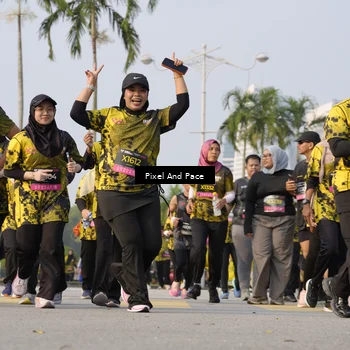 Runner Photo 6468362