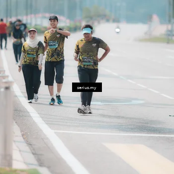 Runner Photo 6468381