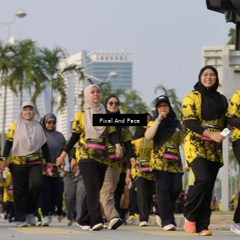 Runner Photo 6468490