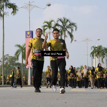 Runner Photo 6468503