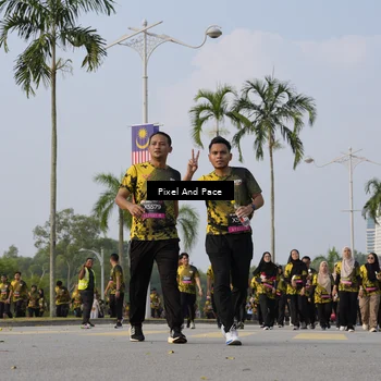 Runner Photo 6468515