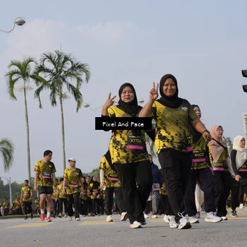 Runner Photo 6468572
