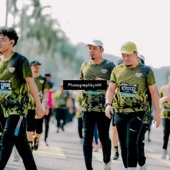 Runner Photo 6468595