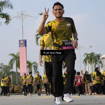 Runner Photo 6468598