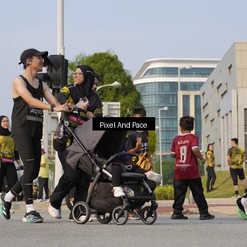 Runner Photo 6468631