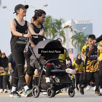 Runner Photo 6468642