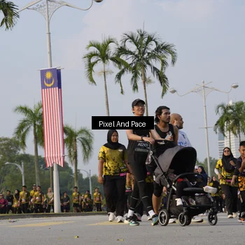 Runner Photo 6468661