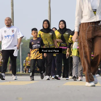 Runner Photo 6468729