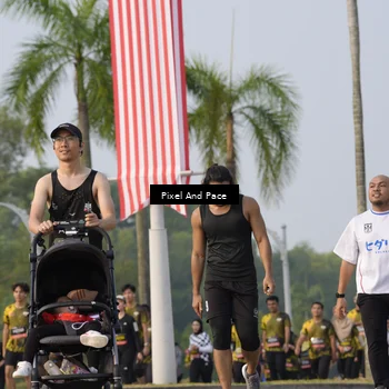 Runner Photo 6468733