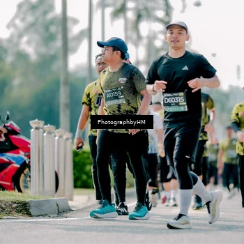 Runner Photo 6468855