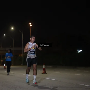 Runner Photo 6468868