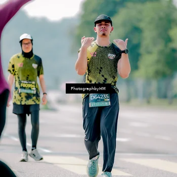 Runner Photo 6468926