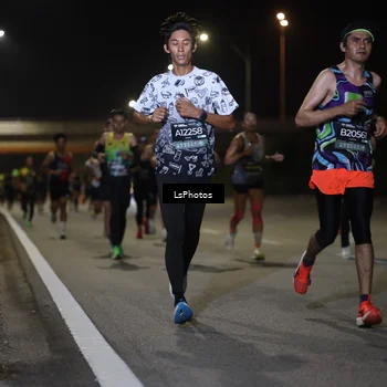 Runner Photo 6469011
