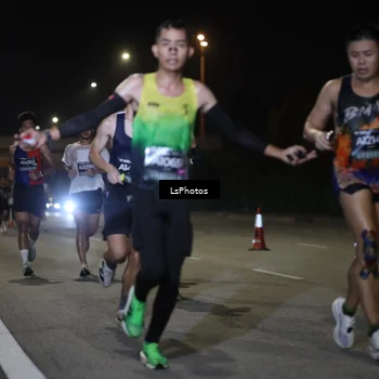 Runner Photo 6469046