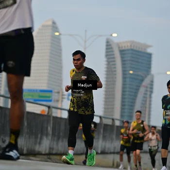 Runner Photo 6469115