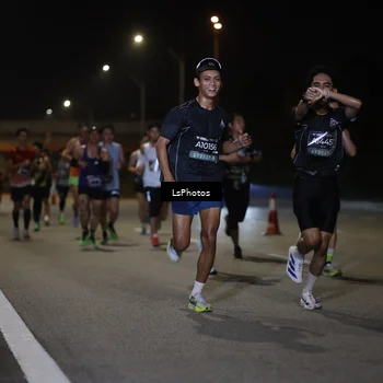 Runner Photo 6469125