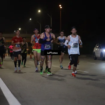 Runner Photo 6469156