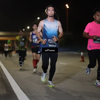 Runner Photo 6469243