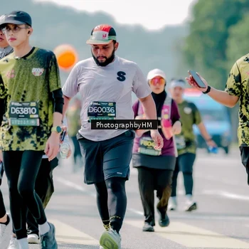 Runner Photo 6469313