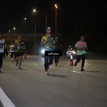 Runner Photo 6469324