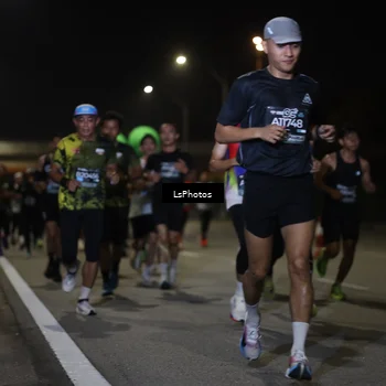 Runner Photo 6469552