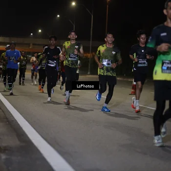 Runner Photo 6469923