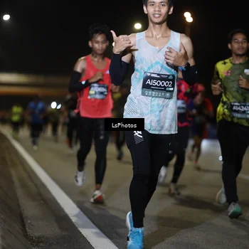 Runner Photo 6469979