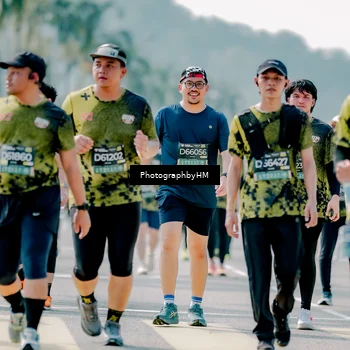 Runner Photo 6470044