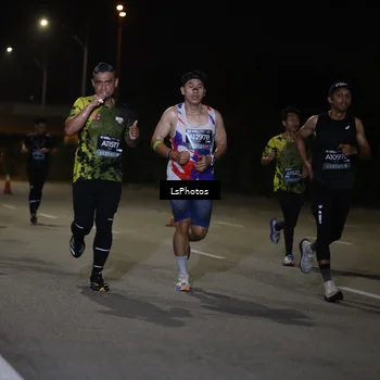 Runner Photo 6470225
