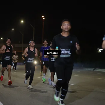 Runner Photo 6470288