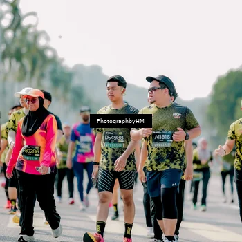 Runner Photo 6470386
