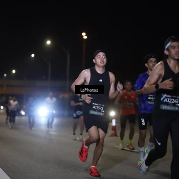 Runner Photo 6470406