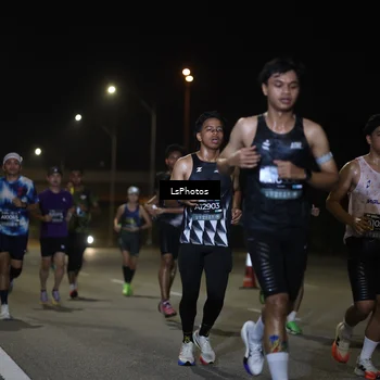 Runner Photo 6470433