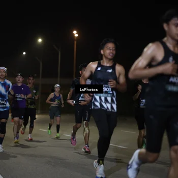 Runner Photo 6470435