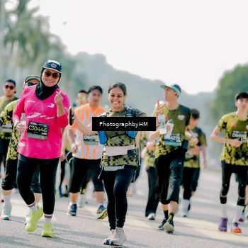 Runner Photo 6470581