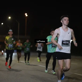 Runner Photo 6470589