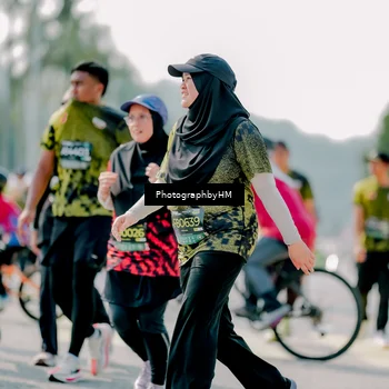 Runner Photo 6470617