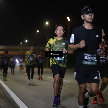 Runner Photo 6470705