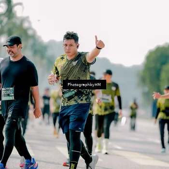 Runner Photo 6470852