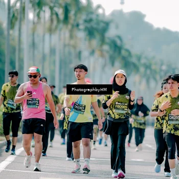 Runner Photo 6470868