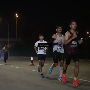 Runner Photo 6470871