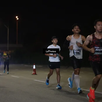 Runner Photo 6470912