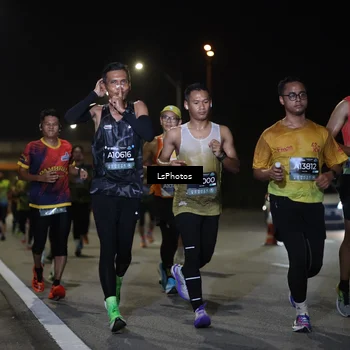 Runner Photo 6470926