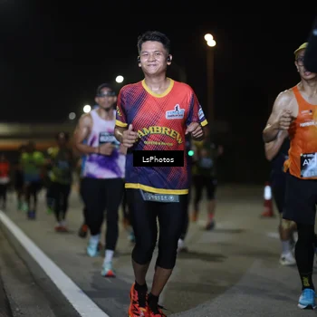 Runner Photo 6470956