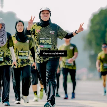 Runner Photo 6471095