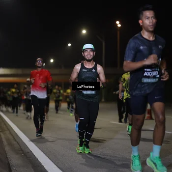 Runner Photo 6471118