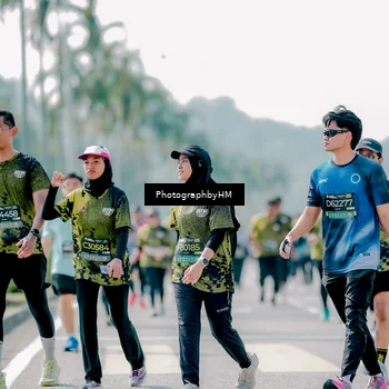 Runner Photo 6471122